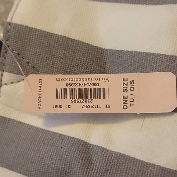 NWT Victoria Secret Bag - Picture 5 of 5